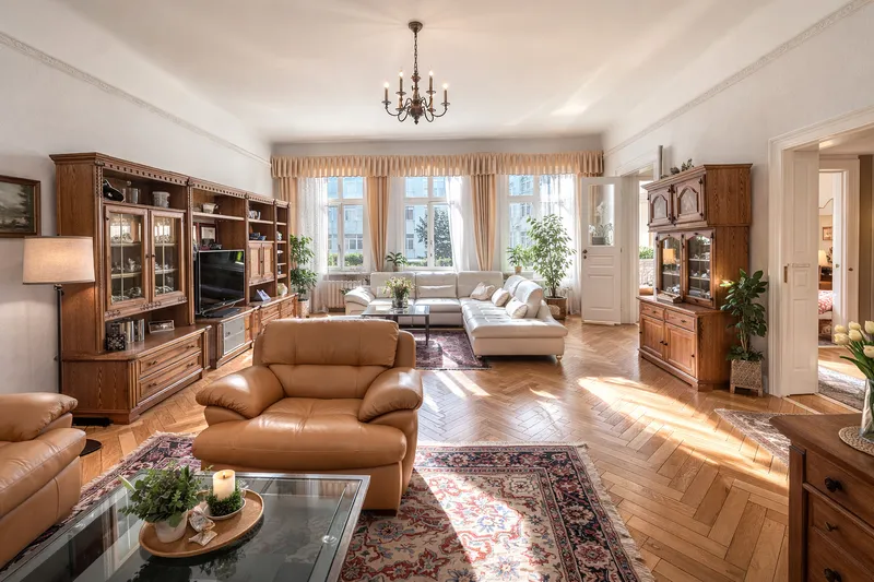 Stilvolle, möblierte Altbauwohnung mit Aufzug in begehrter Lage von Wilmersdorf — photo 1